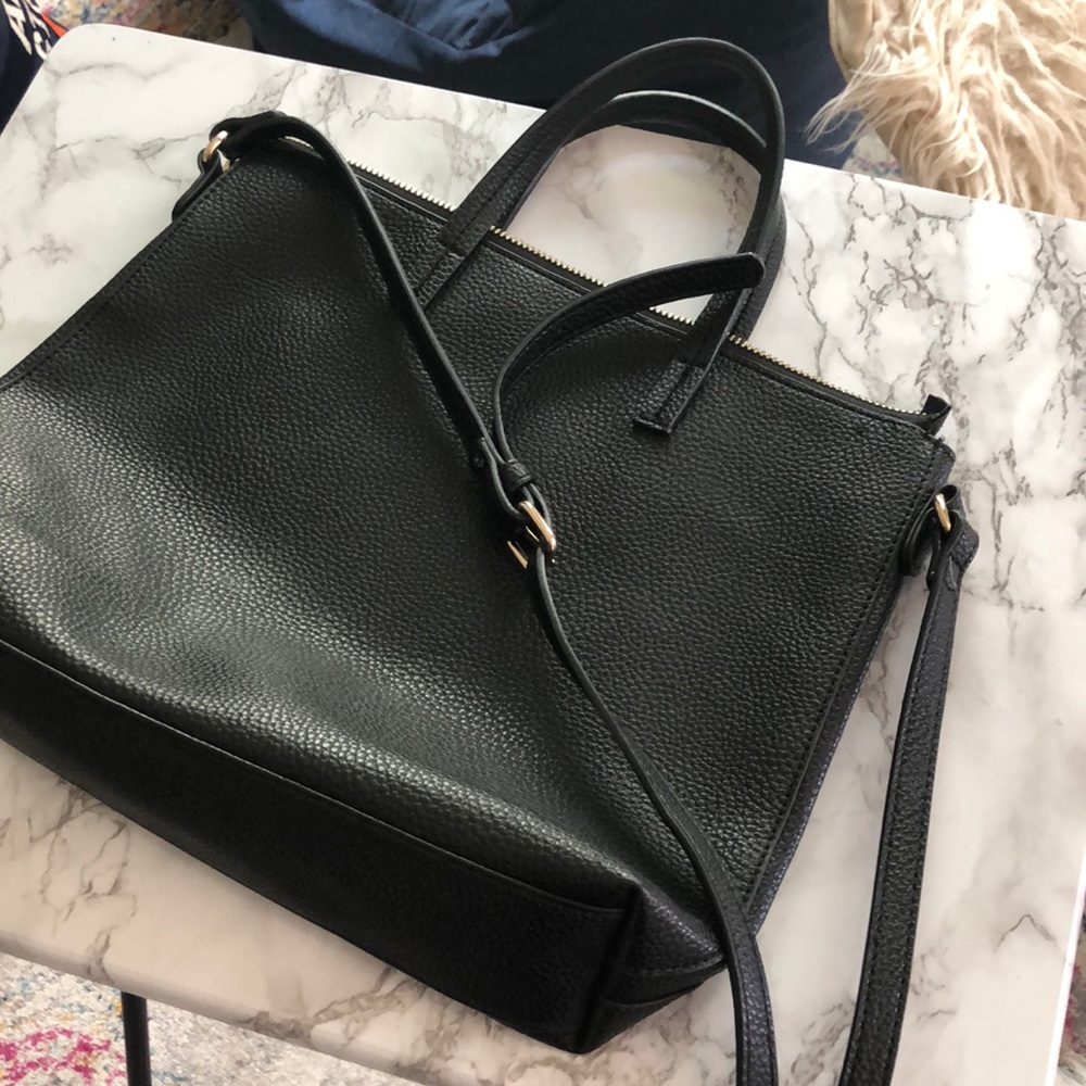 Black cross body Great condition